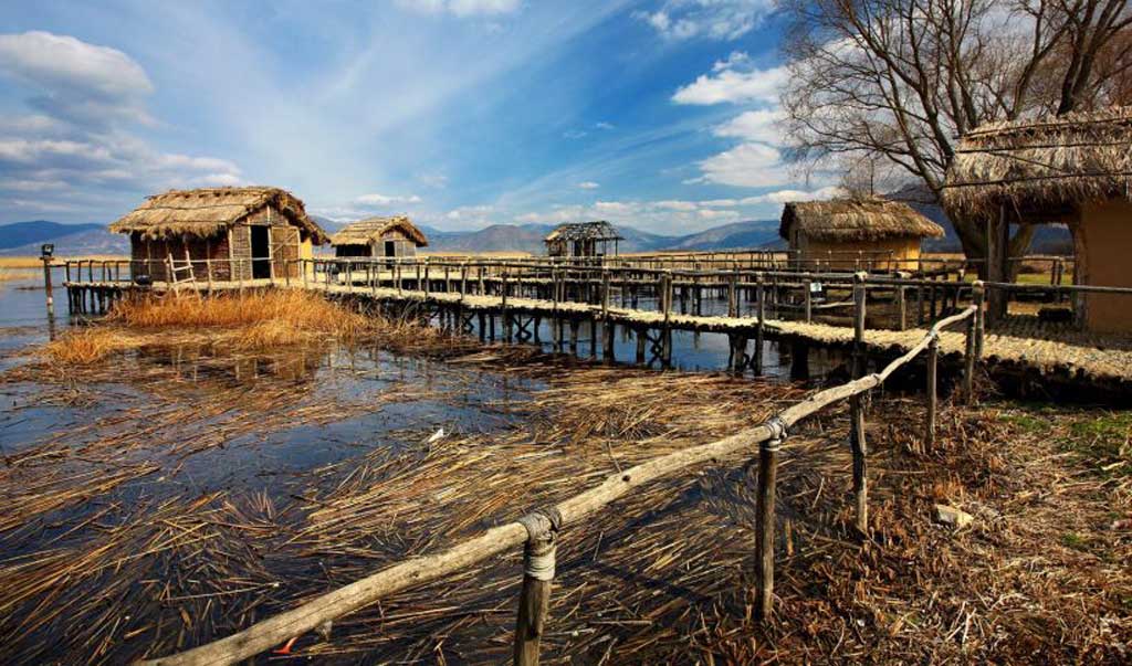 Prespes National Park and the city of Kastoria 