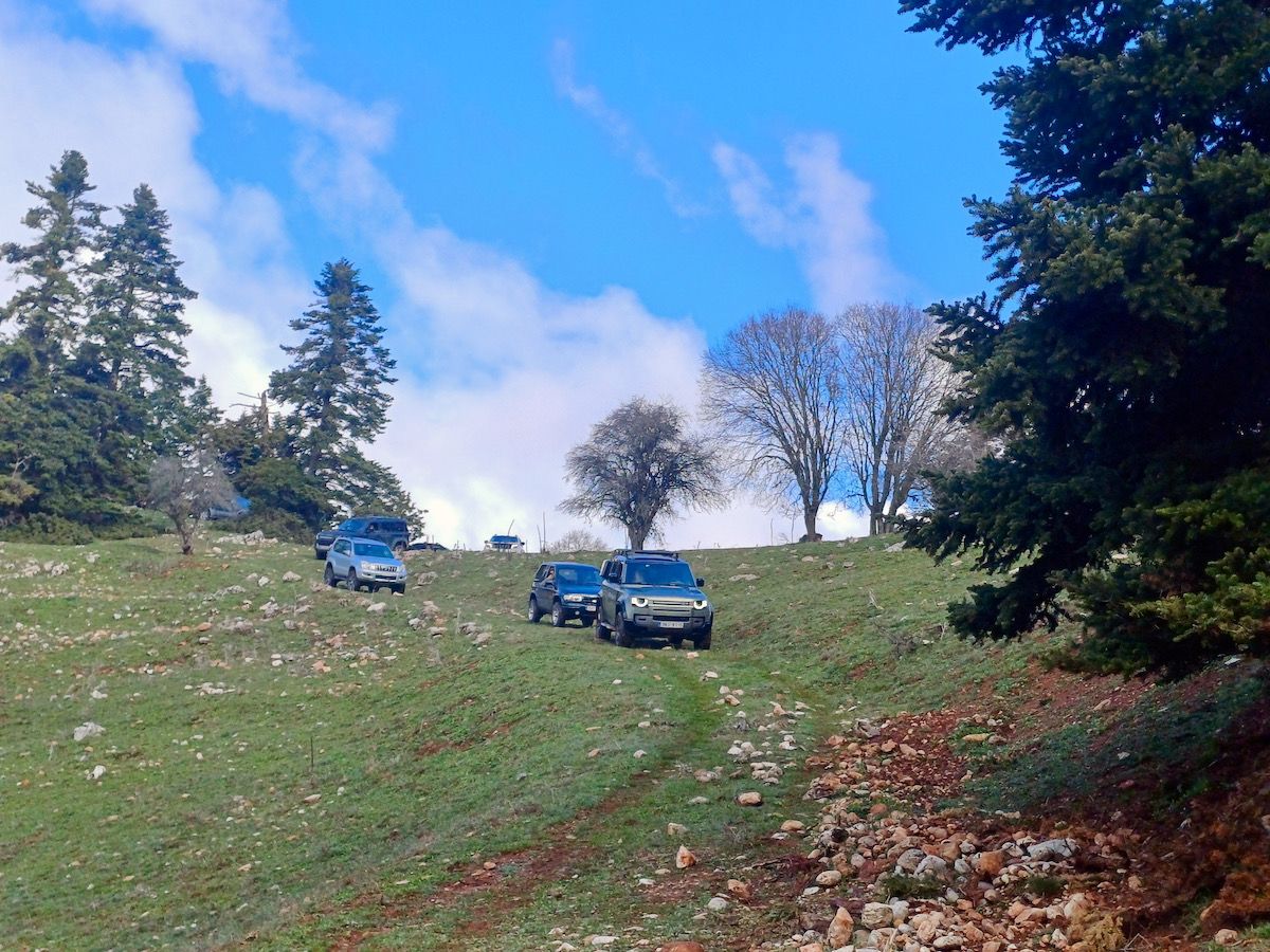 Στο Χελμό για 4x4 Ζήσετε την άγρια ομορφιά της ορεινής Αχαΐας